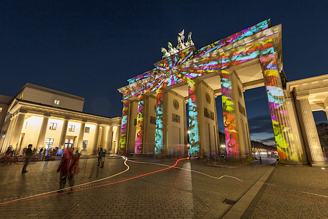 brandenburger-tor-ilta-berliini-saksa-tui