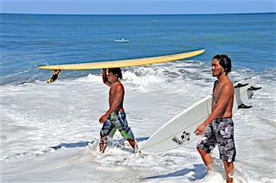 surffarit-bali-indonesia-tui