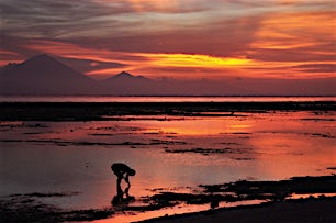 auringonlasku-bali-indonesia-tui