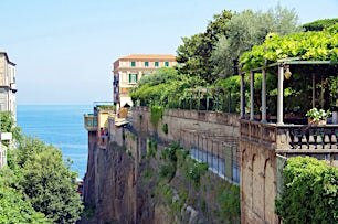 positano-amalfin-rannikko-italia-tui