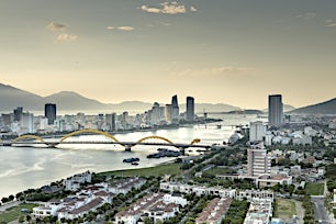 cau-rong-bron-da-nang-vietnam