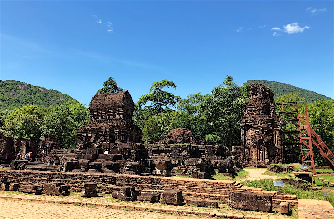 temppeli-da-nang-vietnam-tui