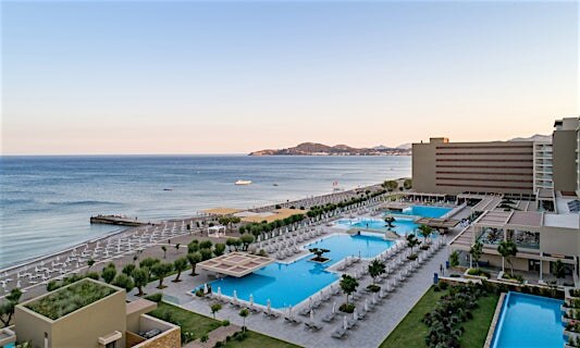 Amada Colossos Resort