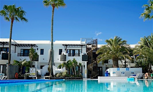 Apartamentos Plaza Azul