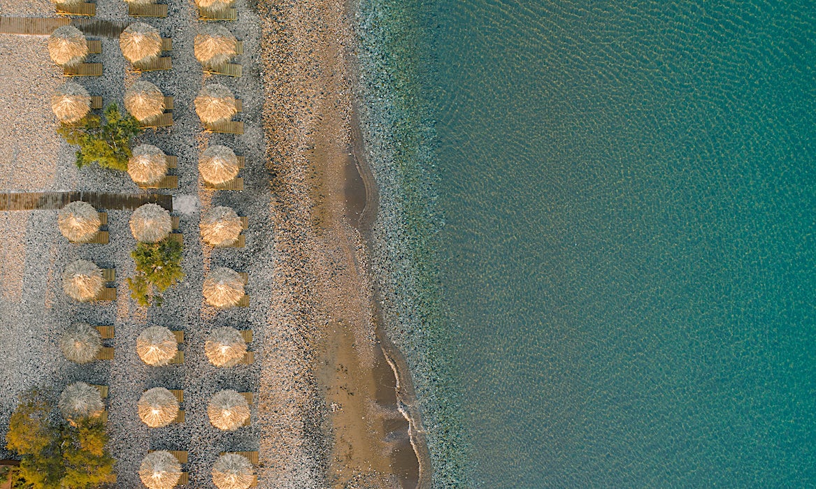 dronekuva-ranta-karlovassi-samos