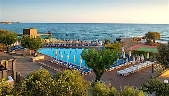 Silva Beach Hotel